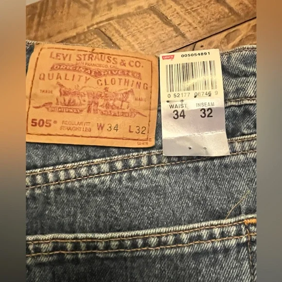 Men’s 505 Levi’s Regular Fit 34/32 - Picture 4 of 4